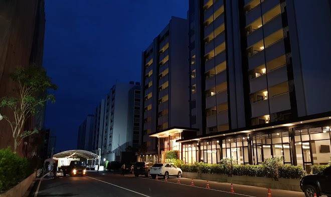 O2 luxury hotel