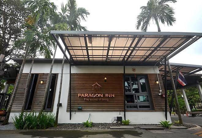 Paragon inn