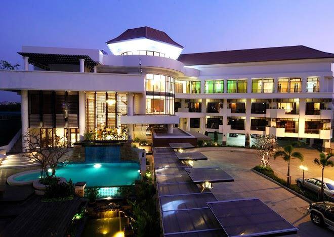Central place hotel