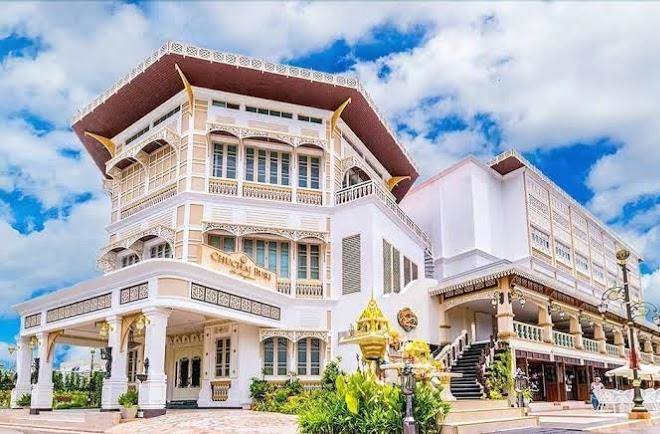 Chuchai Buri Sri Amphawa Image