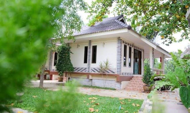 Khum phaya resort
