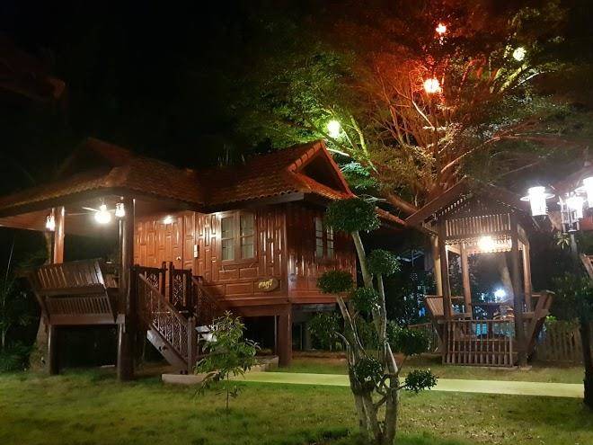 Ruenthai amphawa