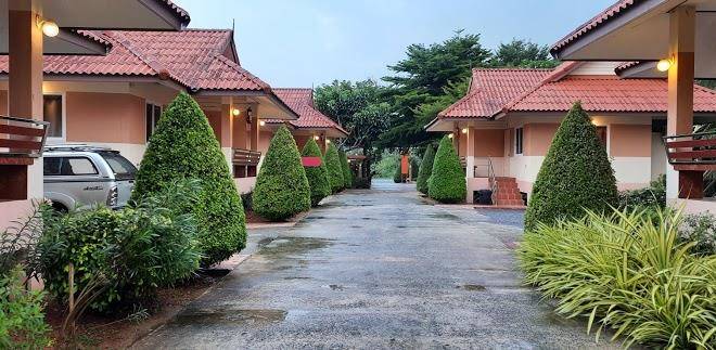 Naris phu view resort