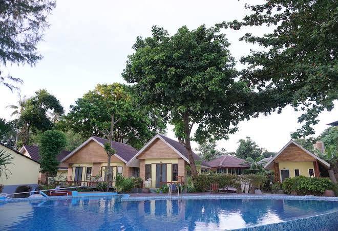Dong talay lipe beach resort