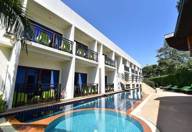 The green hotel