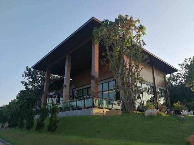 Nutchana hill boutique hotel