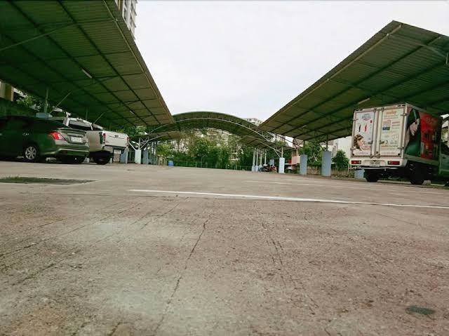 Pasawang Hotel Image