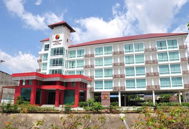 The color hotel