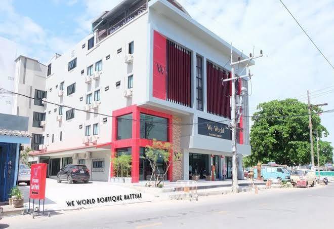 We world boutique hatyai