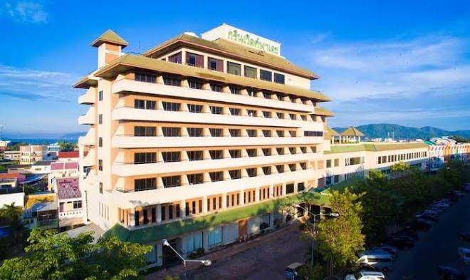 Green World Palace Hotel Image