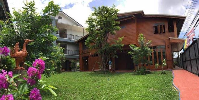 Sukhothai Garden Image
