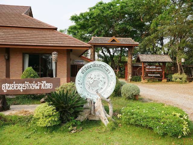 Si satchanalai heritage resort