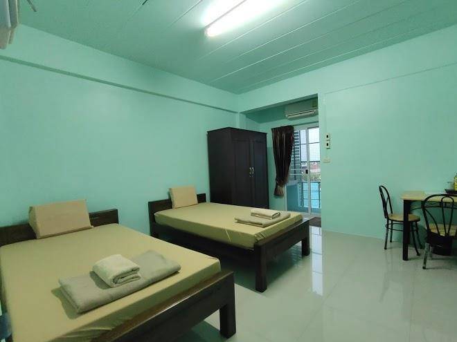Lert sri hotel