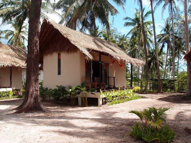 Angkana hotel bungalows