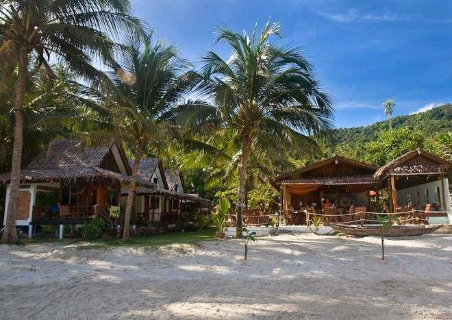 Longtail beach resort