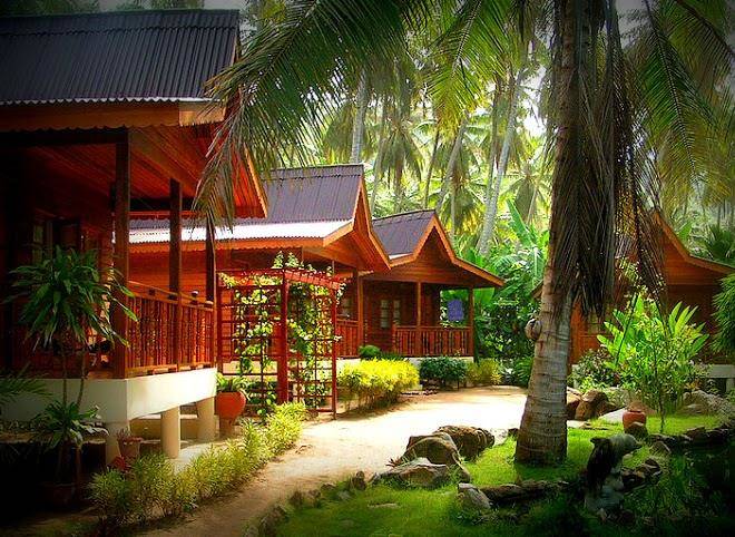 Phangan rainbow bungalows