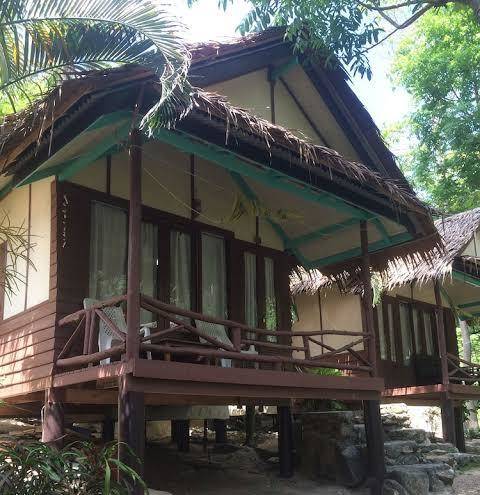 Smile bungalows