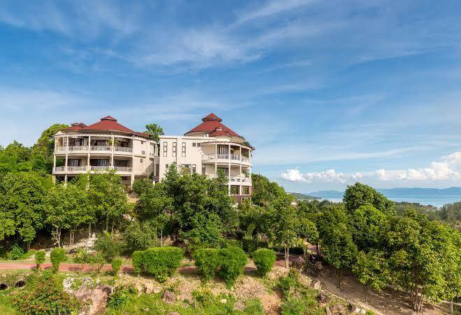 Sunset hill resort