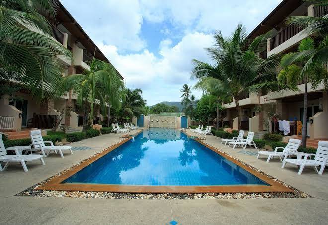 Whispering palms suite