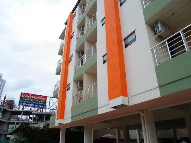Baan mitreejit