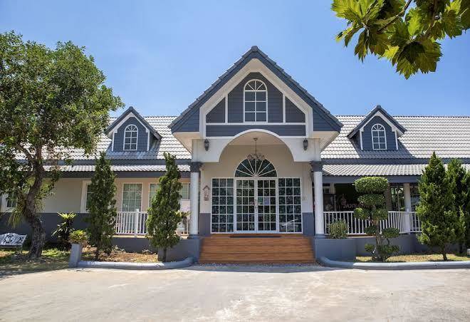 Janrapat Resort Image