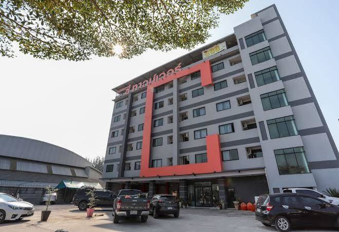 Modernity in the city of surat thani