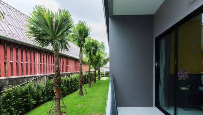 Seven bee boutique hotel surin