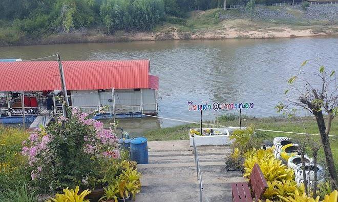 Srithongkul riverside