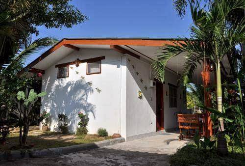 Home paradise resort tak