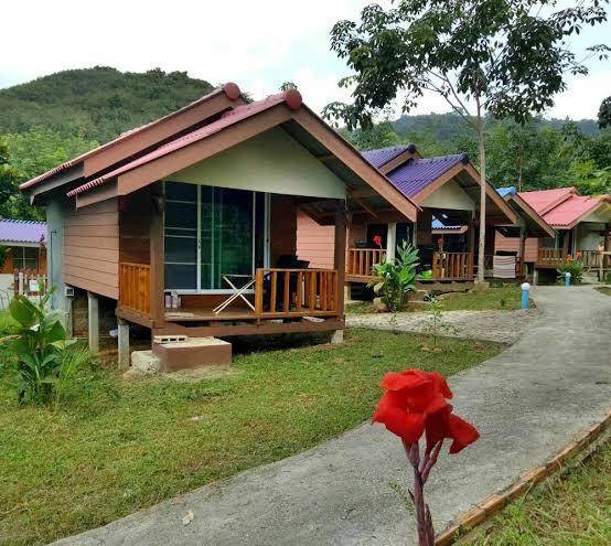 Phusam Big Resort Image