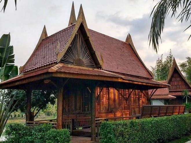Lamphurai riverside resort and spa