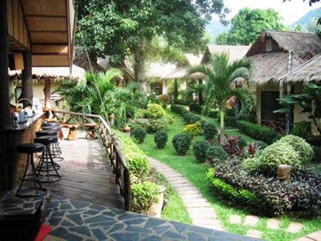 Garden resort