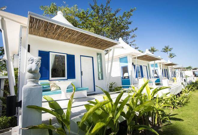 The white knot resort