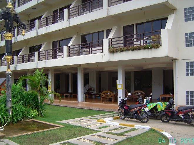 V j residence hotel