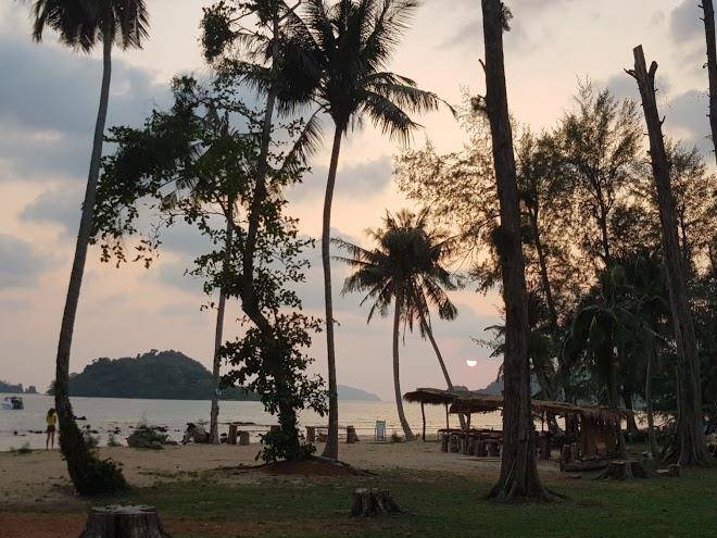 Miss you beach resort koh mak