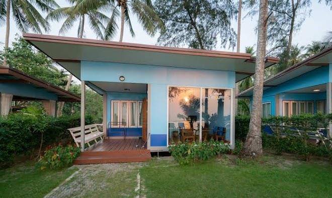 Sea far resort