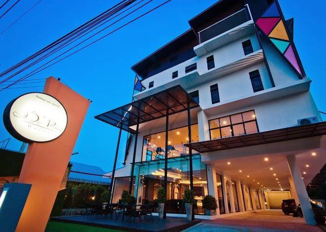 De' proud hotel