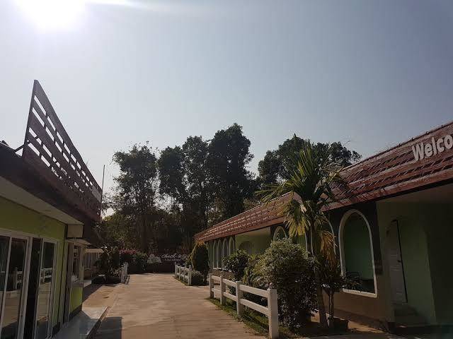 O rich gold hotel