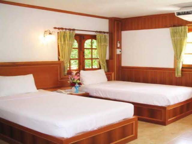 Baan suan resort hotel