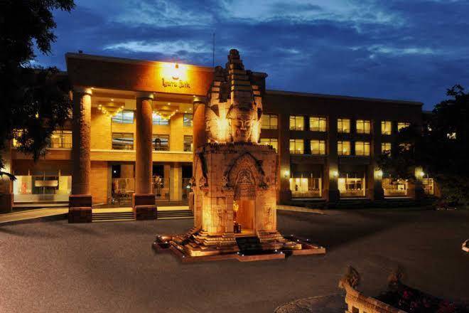 Iyara lake hotel & resort