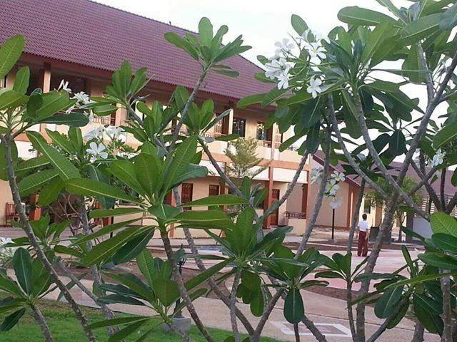 Uthai thani hotel tara hill