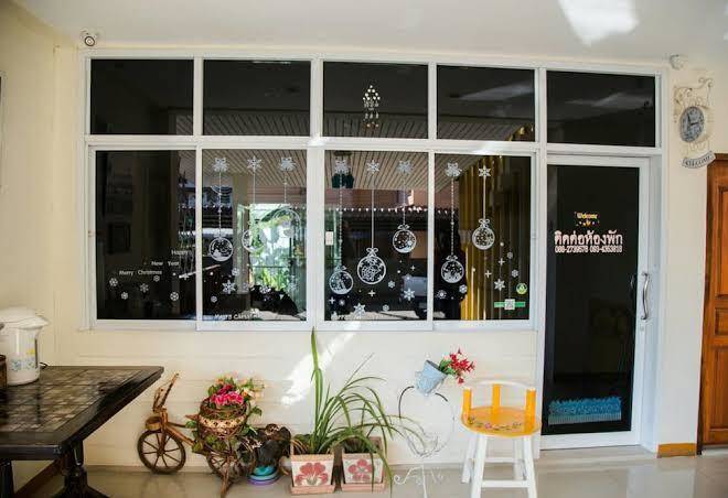 Baan Thip Hotel Image