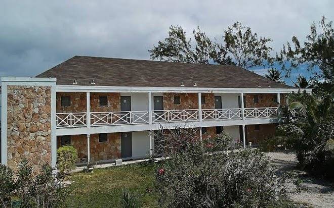 Club Yolo Grill And Hookah Bar Exuma Palms Hotel Image