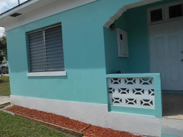 Hillside Breeze Image