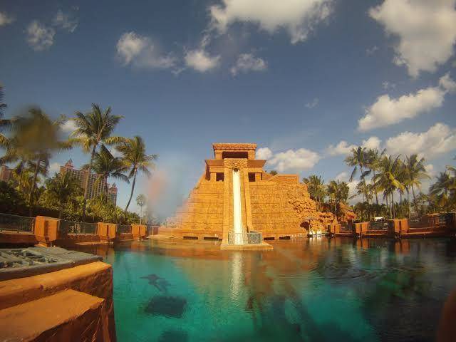 The reef at atlantis