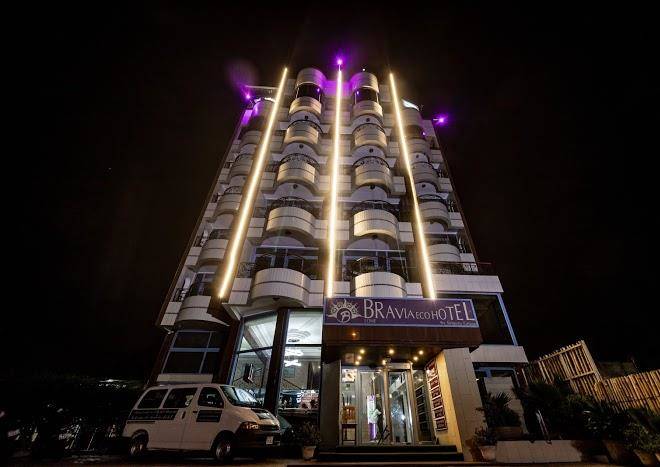 Bravia hotel lome