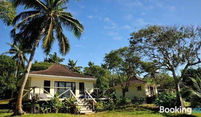 Reef resort vava u