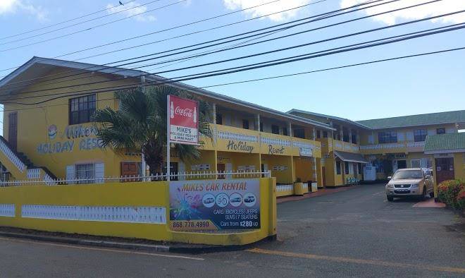 Mike's Holiday Resort Image