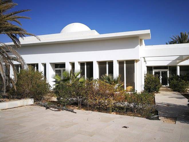 Yadis imperial beach & spa resort