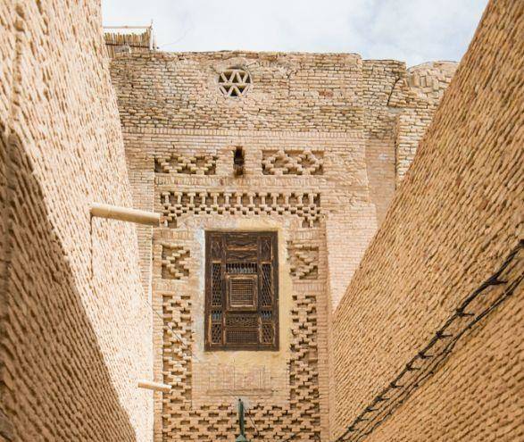 Dar el caid